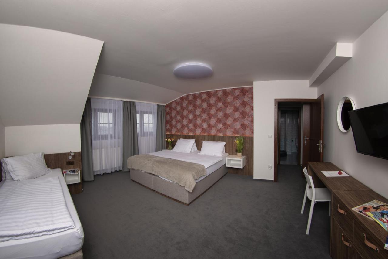 Hotel Prichovice Kořenov Buitenkant foto