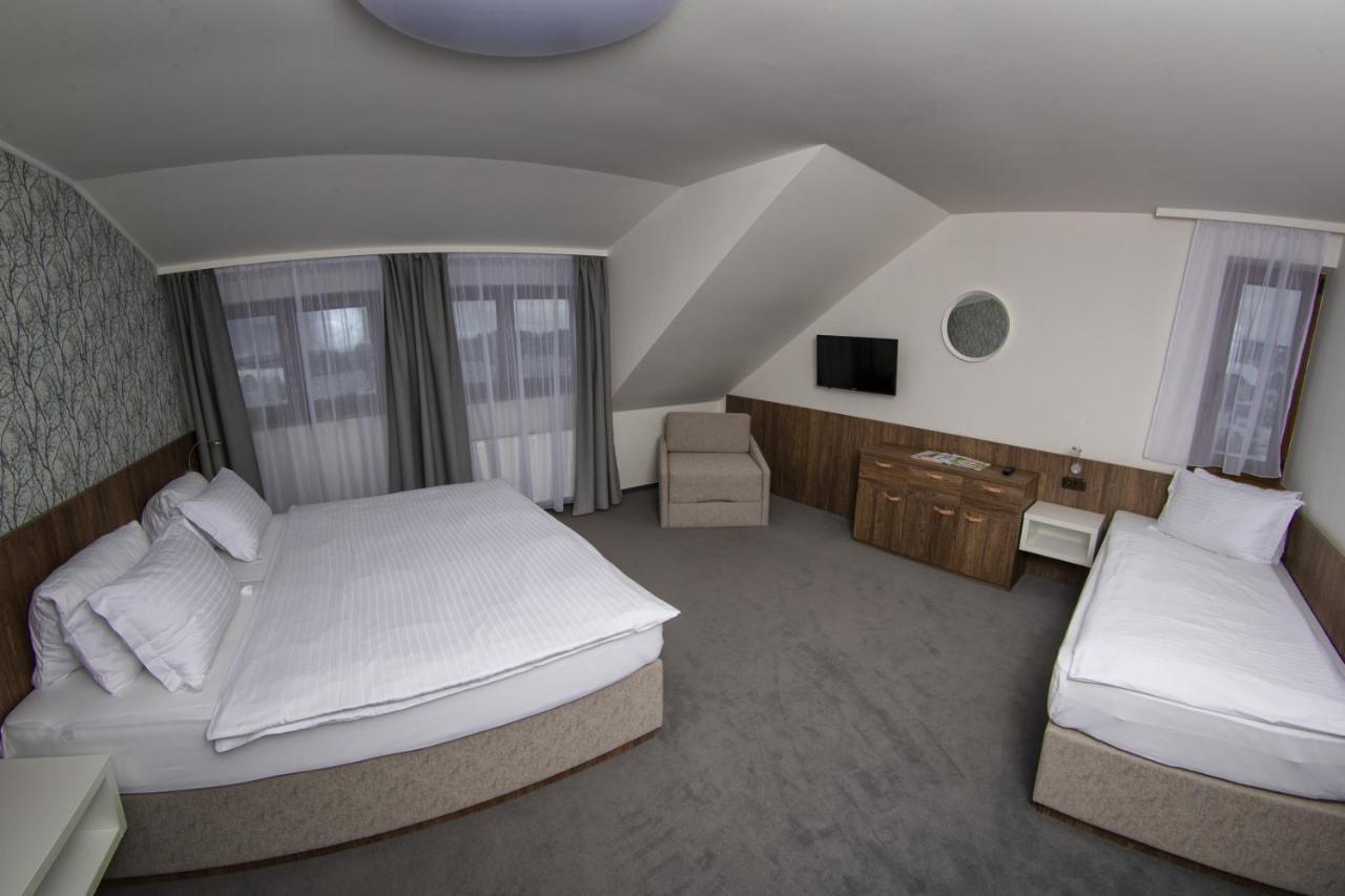Hotel Prichovice Kořenov Buitenkant foto