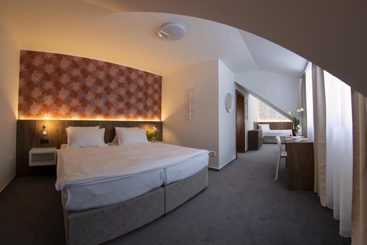 Hotel Prichovice Kořenov Buitenkant foto